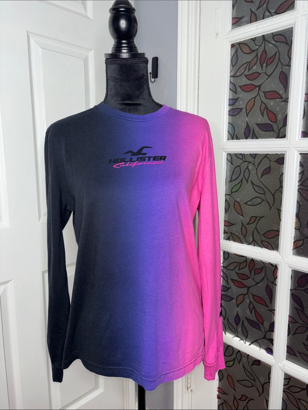 Hollister Womens Long Sleeve Ombre Crewneck Top - Black, Purple, Pink